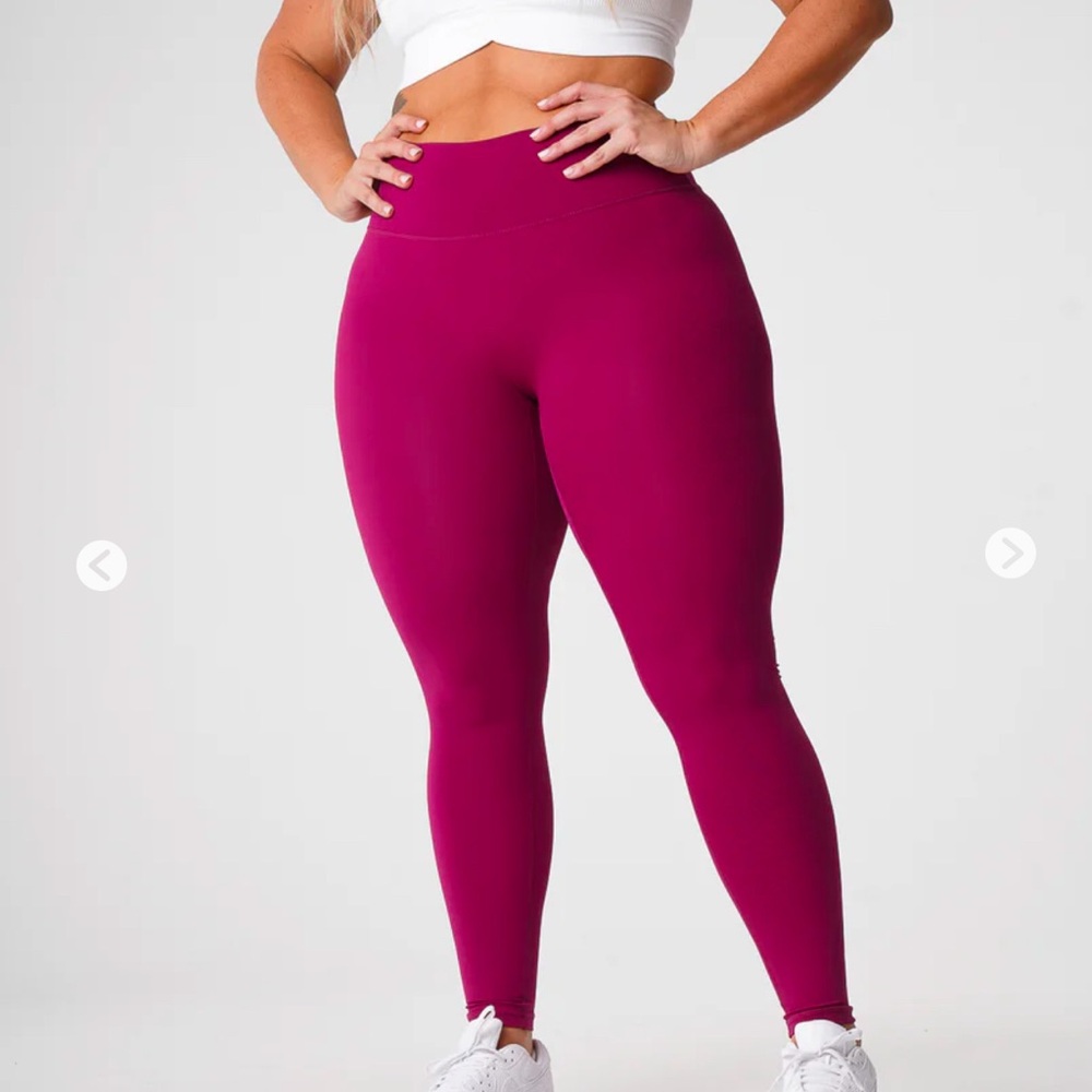NVGTN signature 1.0 Berry leggings size L